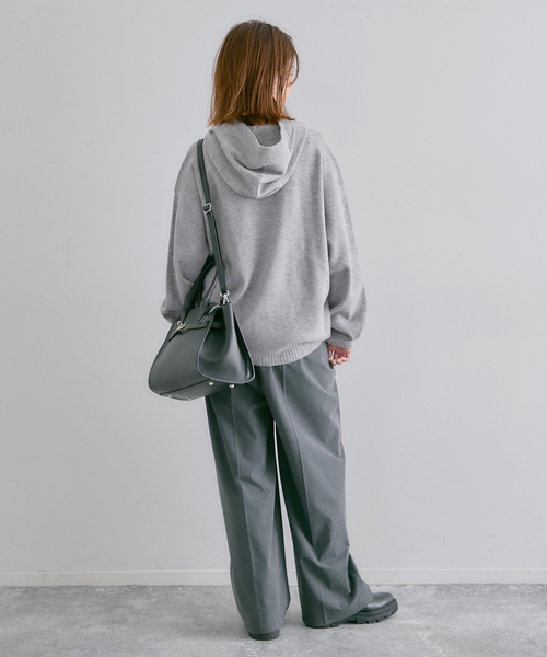 U by SPICK&SPAN（ユーバイスピックアンドスパン）の「FLUFFYボタンアップフーディー（ニット/セーター・レディース・グレー/ホワイト・FREE）」の15枚目の写真