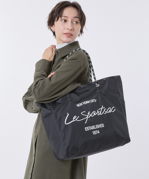 LeSportsac(レスポートサック)の「LARGE 2 WAY TOTE 2ウェイブラック/グレーカモ(トートバッグ・レディース・ブラック・FREE)」の1枚目の写真