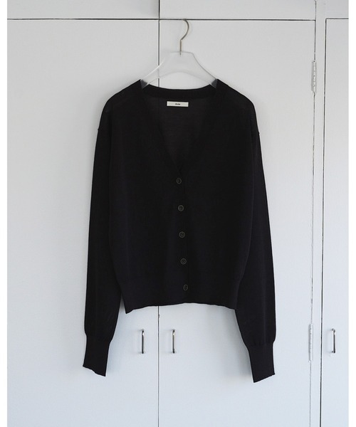 anuke（アンヌーク）の「Highgauge Sheer Cardigan（カーディガン/ボレロ・レディース・ブラウン/ピンク/グレイッシュベージュ・FREE）」の16枚目の写真