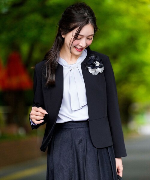 ANY SIS（エニィスィス）の「セレモニーダブルクロス クルーカラー ジャケット（ノーカラージャケット・レディース・ブラック系/ベージュ系/ネイビー系・X-SMALL）」の9枚目の写真