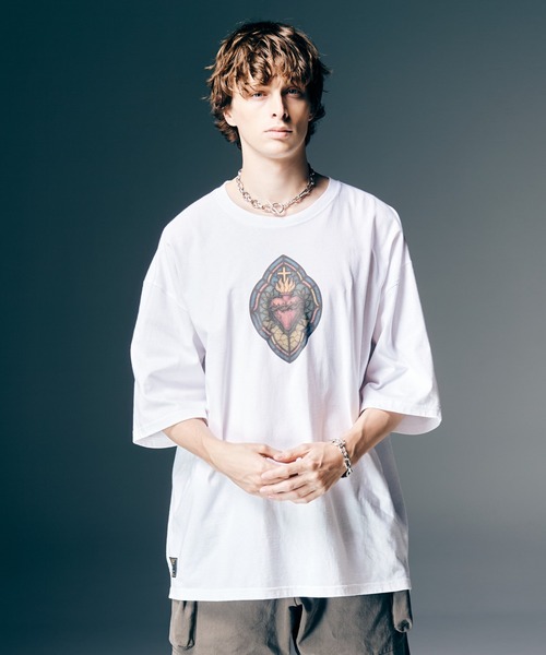 glamb(グラム)の「Stained Glass T-Shirt II / ステンドグラスTシャツⅡ(Tシャツ/カットソー・メンズ・ホワイト/ブラック/ブルー・S/M/L)」の21枚目の写真