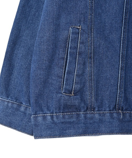 marjour(マージュール)の「OVERSIZED DENIM JACKET(デニムジャケット・レディース・ブラック/ブルー・M)」の15枚目の写真