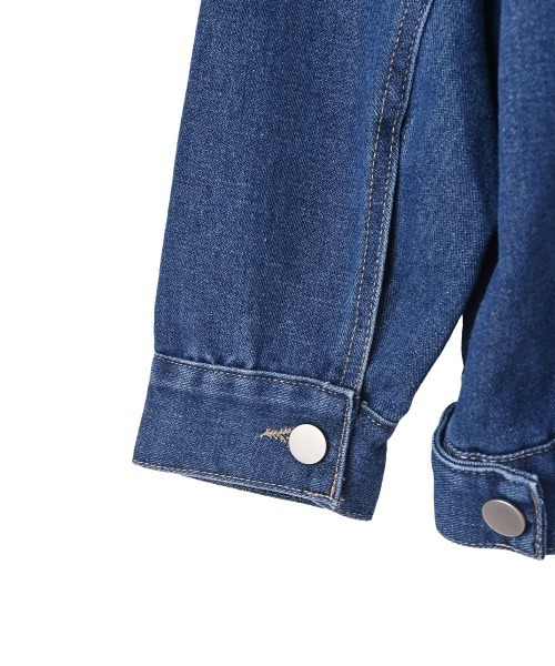 marjour(マージュール)の「OVERSIZED DENIM JACKET(デニムジャケット・レディース・ブラック/ブルー・M)」の12枚目の写真
