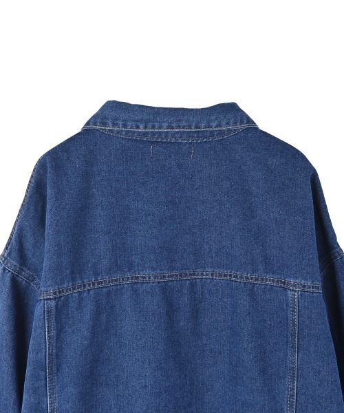 marjour(マージュール)の「OVERSIZED DENIM JACKET(デニムジャケット・レディース・ブラック/ブルー・M)」の11枚目の写真