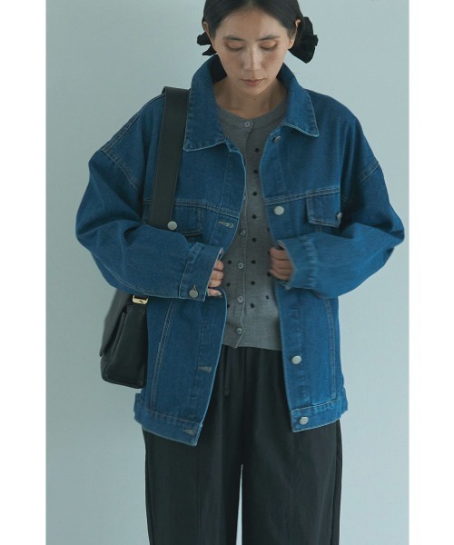 marjour(マージュール)の「OVERSIZED DENIM JACKET(デニムジャケット・レディース・ブラック/ブルー・M)」の10枚目の写真