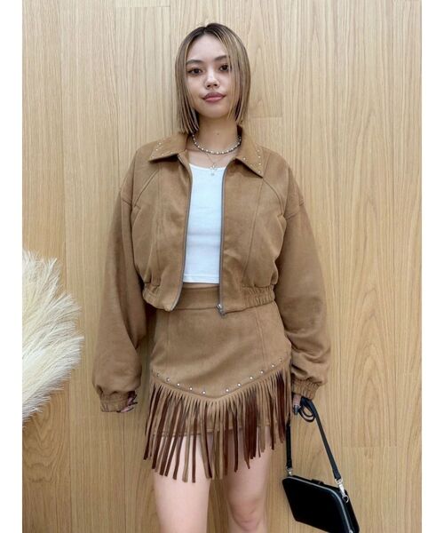 EVRIS（エヴリス）の「フェイクスウェードフリンジスタッズミニスカート【セットアップ着用可能】（スカート・レディース・ブラック/ブラウン・MEDIUM/SMALL）」の11枚目の写真