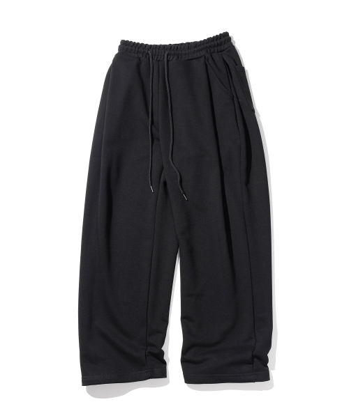 MASSNOUN(マスノウン)の「アンメジャードロゴツーピンタックスウェットパンツMFITP001-BK(スウェットパンツ・レディース・その他・MEDIUM/LARGE/X-LARGE)」の1枚目の写真