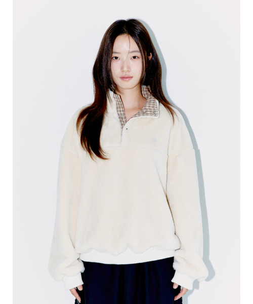 OAFISH(オアフィッシュ)の「ANORAK FLEECE SWEATSHIRTS, IVORY(その他アウター・レディース・その他・FREE)」の2枚目の写真