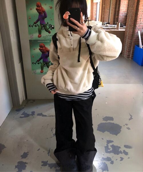 OAFISH(オアフィッシュ)の「ANORAK FLEECE SWEATSHIRTS, IVORY(その他アウター・レディース・その他・FREE)」の4枚目の写真