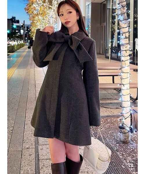 RESEXXY（リゼクシー）の「【追加生産分】ビッグリボンミディコート（その他アウター・レディース・チャコールグレー/ピンク/アイボリー・FREE）」の6枚目の写真