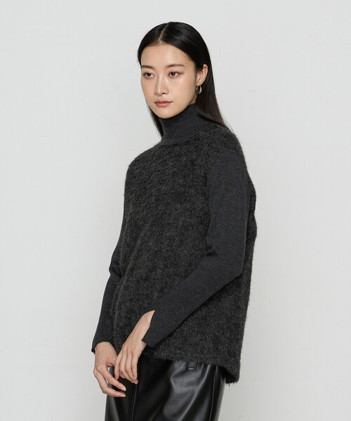 K.T KIYOKO TAKASE(キヨコタカセ)の「〔 TALLサイズ 〕 アルパカ混ジャージー ハイネックプルオーバー(Tシャツ/カットソー・レディース・チャコール・15号)」の1枚目の写真
