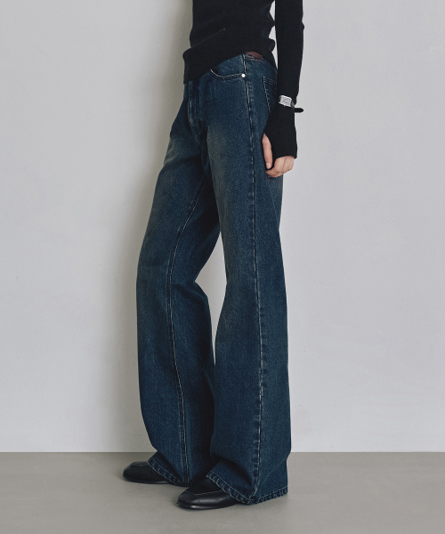 COSTUME O’CLOCK(コスチュームオクロック)の「ルーズフィットブーツカットデニムパンツブルー COWPT002BLUE(デニムパンツ・レディース・その他・SMALL/MEDIUM/LARGE)」の9枚目の写真