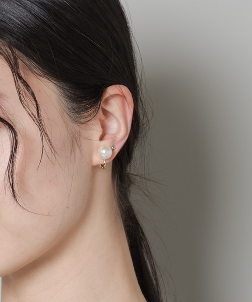 NANO universe(ナノユニバース)の「イミテーションパール10mmイヤリング(イヤリング・レディース・ゴールド・F)」の1枚目の写真