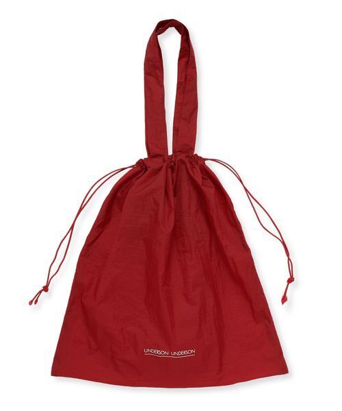 UNDERSON UNDERSON(アンダーソン アンダーソン)の「シアー巾着BAG(ハンドバッグ・レディース・レッド/ブルー/ブラック・F)」の1枚目の写真