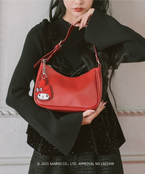 archives（アルシーヴ）の「マイメロディチャーム付きバッグ（ショルダーバッグ・レディース・レッド・FREE）」の3枚目の写真