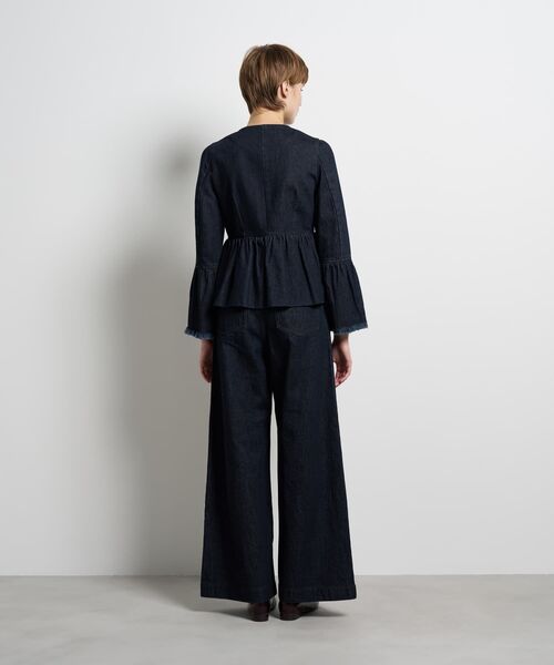 LANVIN en Bleu（ランバンオンブルー）の「デニムペプラムジャケット（その他アウター・レディース・ネイビー・36/38/40）」の4枚目の写真