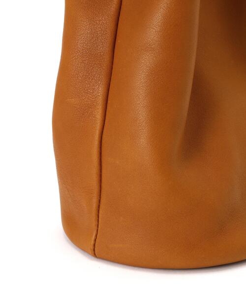 SLOW(スロウ)の「SLOW(スロウ)bono-twist bon sac tote S-858S04L【2026年春夏入荷モデル】(ショルダーバッグ・メンズ・ブラック/モカ・F)」の21枚目の写真