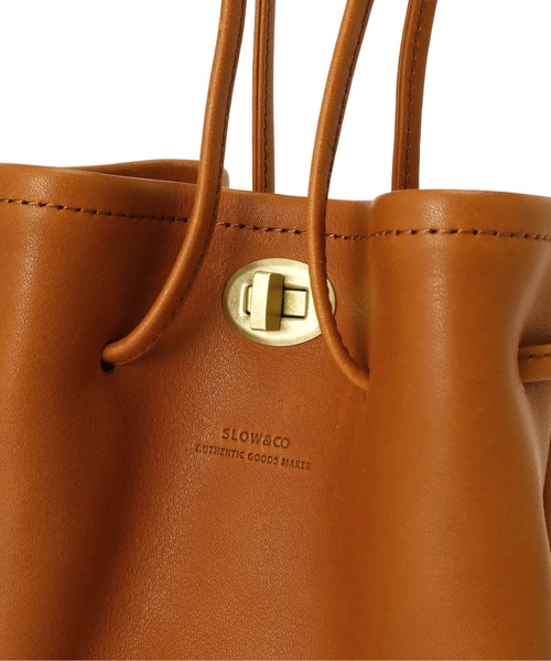 SLOW(スロウ)の「SLOW(スロウ)bono-twist bon sac tote S-858S04L【2026年春夏入荷モデル】(ショルダーバッグ・メンズ・ブラック/モカ・F)」の8枚目の写真