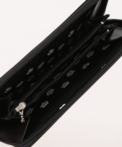 デイジーエンボスフロート パース（財布）｜MARY QUANT（マリー