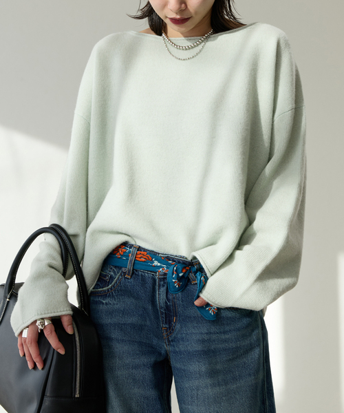 JOURNAL STANDARD（ジャーナルスタンダード）の「MUSIC クルーネックプルオーバー（ニット/セーター・レディース・ブラウン/アーミー/ネイビー/ブルー・FREE）」の2枚目の写真