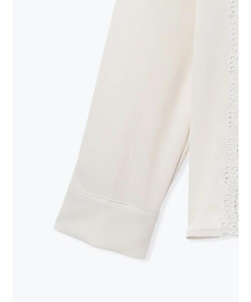 Te chichi（テチチ）の「【WEB限定カラーあり】フロントレースブラウス（シャツ/ブラウス・レディース・グレー/ネイビー/オフホワイト・F）」の10枚目の写真