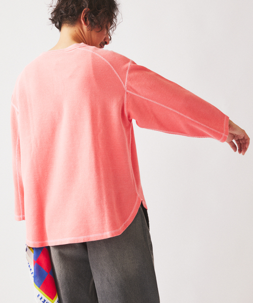 JOURNAL STANDARD relume（ジャーナルスタンダード　レリューム）の「製品染め バックピケ ヘンリーネック 7分袖 Tシャツ（Tシャツ/カットソー・メンズ・ナチュラル/グリーン系その他/ピンク系その他・LARGE/MEDIUM）」の22枚目の写真