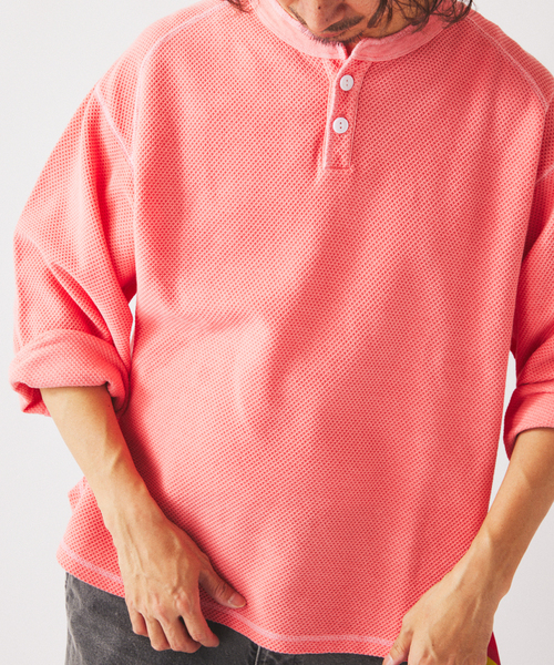 JOURNAL STANDARD relume（ジャーナルスタンダード　レリューム）の「製品染め バックピケ ヘンリーネック 7分袖 Tシャツ（Tシャツ/カットソー・メンズ・ナチュラル/グリーン系その他/ピンク系その他・LARGE/MEDIUM）」の19枚目の写真