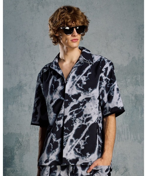 wjk（ダヴルジェイケイ）の「skipper shirt H/S（シャツ/ブラウス・メンズ・ブラック/ホワイト/ブラック×ホワイト/ネイビー・SMALL/MEDIUM/LARGE/X-LARGE）」の3枚目の写真