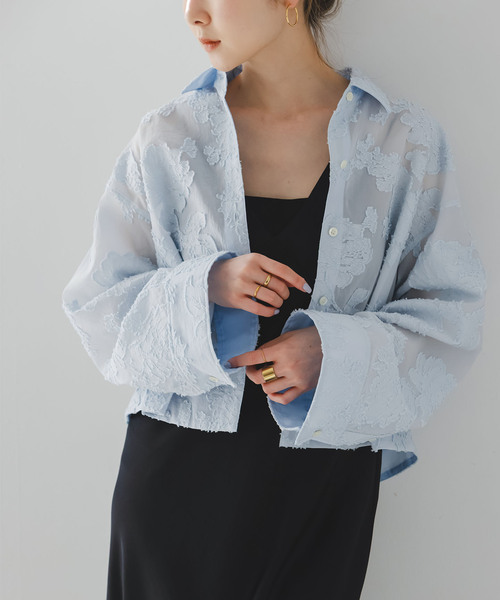 Noble（ノーブル）の「フラワージャガードショートシャツ（シャツ/ブラウス・レディース・ホワイト/サックスブルー・FREE）」の14枚目の写真