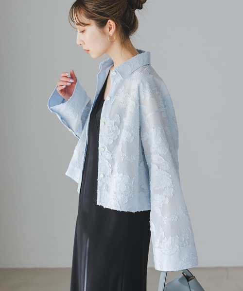 Noble（ノーブル）の「フラワージャガードショートシャツ（シャツ/ブラウス・レディース・ホワイト/サックスブルー・FREE）」の20枚目の写真