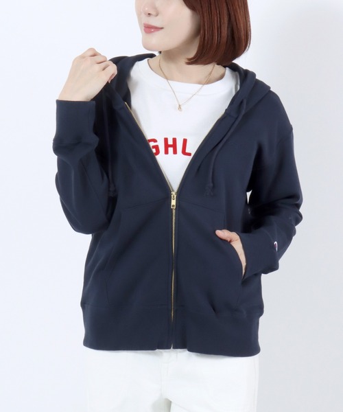 Champion(チャンピオン)の「Champion(チャンピオン)ベーシック ジップアップスウェットパーカー/レディース(パーカー・レディース・オフホワイト/ネイビー/アッシュグレー/レッド系/ブラック・L/M/XL)」の4枚目の写真