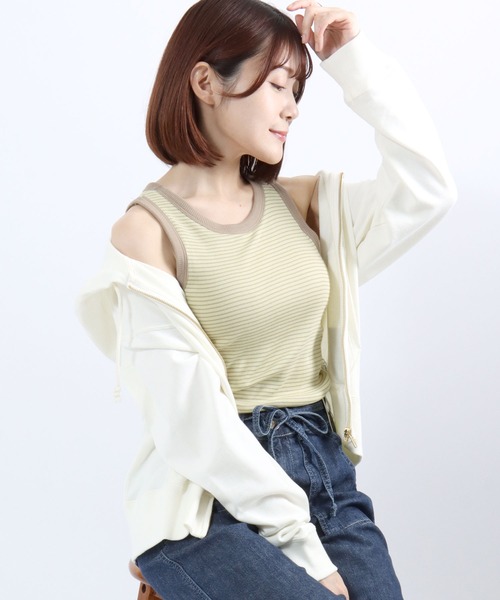 Champion(チャンピオン)の「Champion(チャンピオン)ベーシック ジップアップスウェットパーカー/レディース(パーカー・レディース・オフホワイト/ネイビー/アッシュグレー/レッド系/ブラック・L/M/XL)」の15枚目の写真