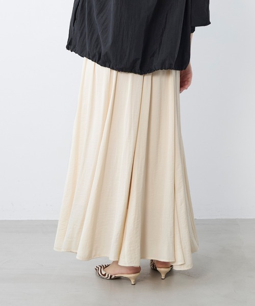 MICA&DEAL（マイカ＆ディール）の「ヘムフレアロングスカート（スカート・レディース・ブラック/ベージュ/ラベンダー/ミント・38）」の6枚目の写真