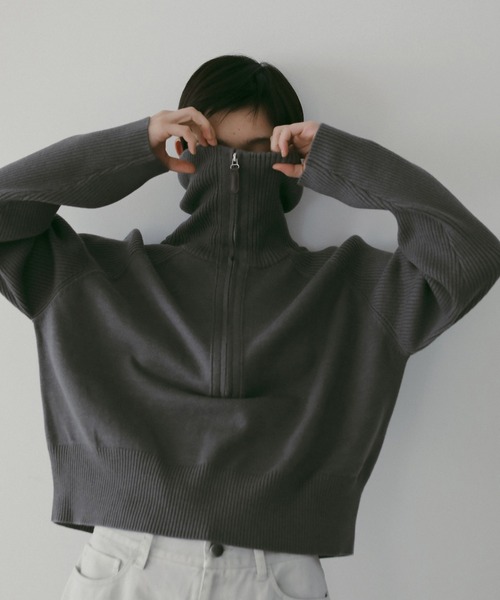 anuke（アンヌーク）の「Zip Rib Knit（ニット/セーター・レディース・アイボリー/グレー・FREE）」の5枚目の写真