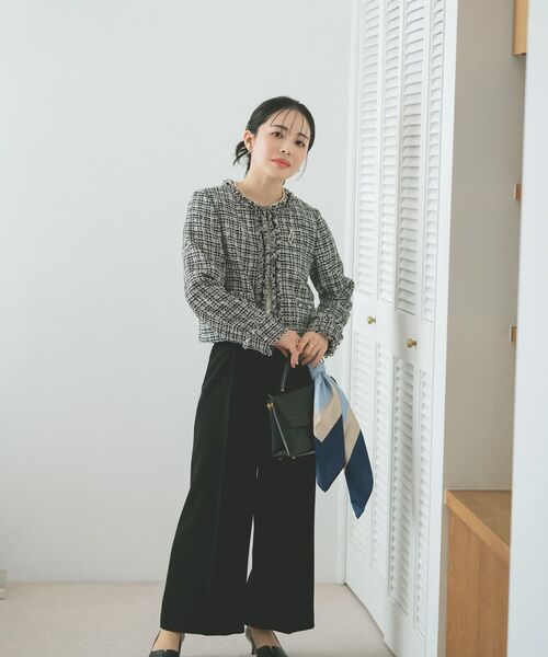 COHINA(コヒナ)の「ミックスツイードジャケット 【低身長・小柄女性】(ノーカラージャケット・レディース・ホワイト/ネイビー/ブラック・S/XS)」の7枚目の写真