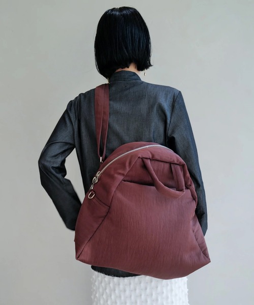 ITTI（イッチ）の「【ITTI】ANNIE PUFFER MADISON BAG / CERATO BRIGHT（ショルダーバッグ・メンズ・ブラック/ブラウン・FREE）」の15枚目の写真