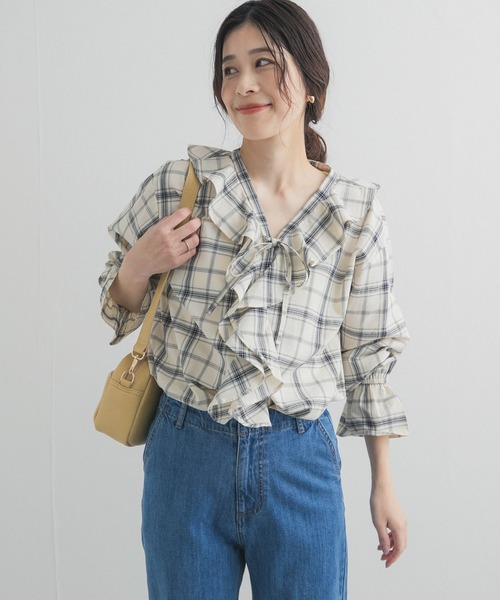 URBAN RESEARCH DOORS(アーバンリサーチドアーズ)の「チェックフリルブラウス(シャツ/ブラウス・レディース・ブルー系その他/ブラック系その他・FREE)」の17枚目の写真