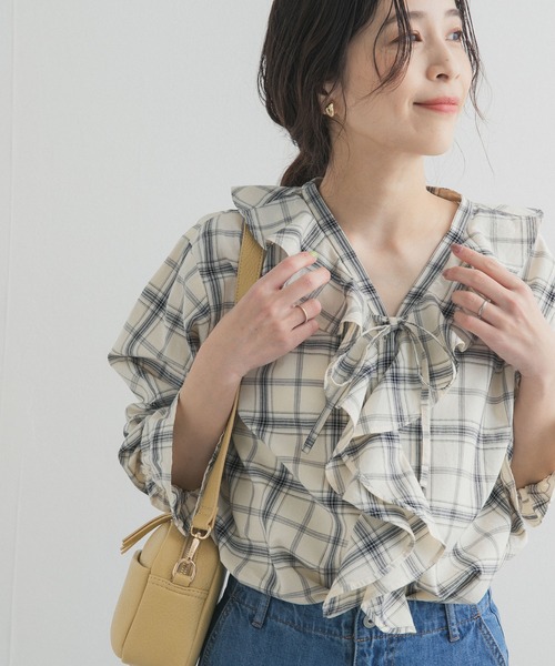 URBAN RESEARCH DOORS(アーバンリサーチドアーズ)の「チェックフリルブラウス(シャツ/ブラウス・レディース・ブルー系その他/ブラック系その他・FREE)」の18枚目の写真