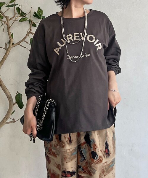 un dix cors（アンディコール）の「バックテープロゴロングTEE（Tシャツ/カットソー・レディース・ブラウン/ブラック/アイボリー・FREE）」の10枚目の写真