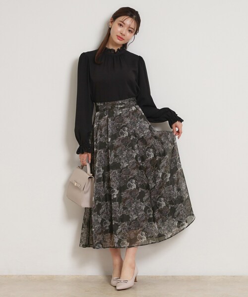 couture brooch（クチュールブローチ）の「【洗える・通勤】Springオーガンフルールスカート（スカート・レディース・ベージュ系その他/ライトパープル/ブラック系・38/36/42/40）」の7枚目の写真