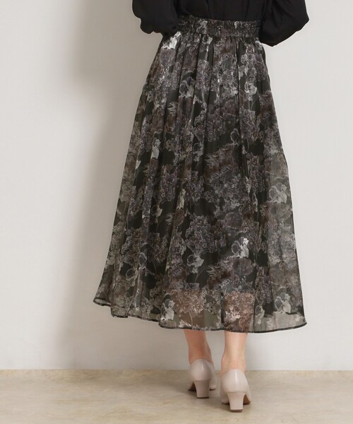 couture brooch（クチュールブローチ）の「【洗える・通勤】Springオーガンフルールスカート（スカート・レディース・ベージュ系その他/ライトパープル/ブラック系・38/36/42/40）」の13枚目の写真