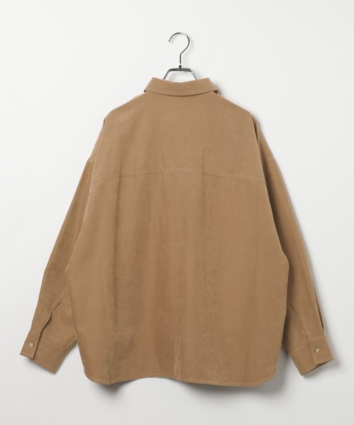 LEPSIM(レプシィム)の「フェイクスエードWポケットシャツ 630189(シャツ/ブラウス・レディース・キャメル/ベージュ・FREE)」の3枚目の写真