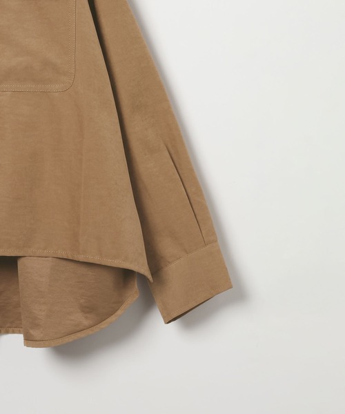 LEPSIM(レプシィム)の「フェイクスエードWポケットシャツ 630189(シャツ/ブラウス・レディース・キャメル/ベージュ・FREE)」の6枚目の写真