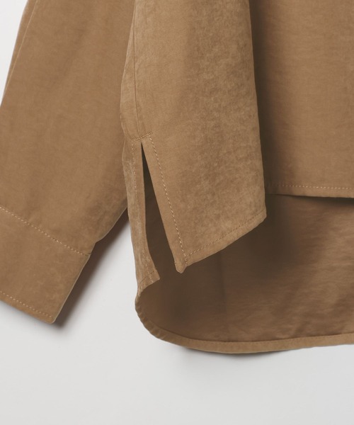 LEPSIM(レプシィム)の「フェイクスエードWポケットシャツ 630189(シャツ/ブラウス・レディース・キャメル/ベージュ・FREE)」の8枚目の写真