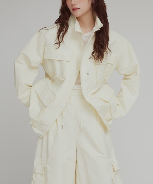 W:Huku(フーク)の「【W:Huku / 撥水 ワッシャーナイロン】スタンドカラー ジャケット / Washer Nylon Stand Collar Jacket(ブルゾン・レディース・アイボリー/ブラック系その他/ブルーグレー・FREE)」の16枚目の写真