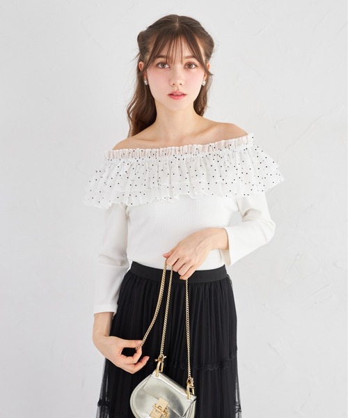 tocco closet(トッコ クローゼット)の「2WAYドットフリル付きリブカットプルオーバー(Tシャツ/カットソー・レディース・オフホワイト/ブラック・M)」の6枚目の写真
