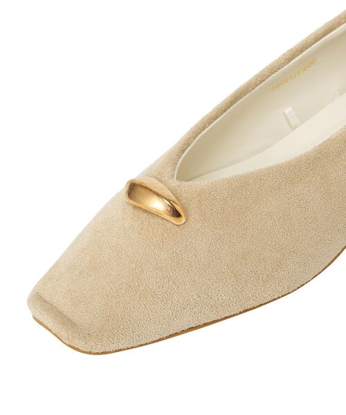 Green Parks(グリーンパークス)の「メタルポイントローパンプス(パンプス・レディース・ベージュ/イエロー/ブラック・M/S/L)」の9枚目の写真