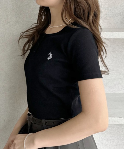 U.S. POLO ASSN.(ユーエスポロアッスン)の「【Ada.別注 U.S. POLO ASSN】ヘンリーネック コンパクト Tシャツ(Tシャツ/カットソー・レディース・ブラック/ホワイト/ピンク・M/L)」の11枚目の写真