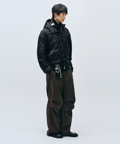 INTEMPOMOOD(インテンポムード)の「エアボーンパラシュートパンツ_ブラウン(その他パンツ・メンズ・ブラウン・LARGE)」の4枚目の写真