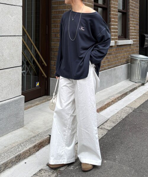 DouDou（ドゥドゥ）の「【インフルエンサーSAKURA企画】ミニダンボールロゴロンTEE（Tシャツ/カットソー・レディース・ライトグレー/オフホワイト/ネイビー・FREE）」の13枚目の写真